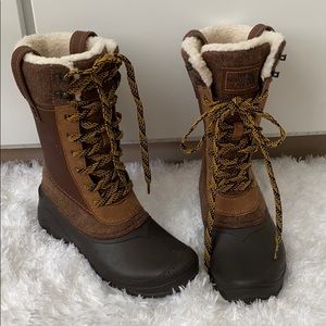 Women’s North Face TNF Winter Grip Snow Boots